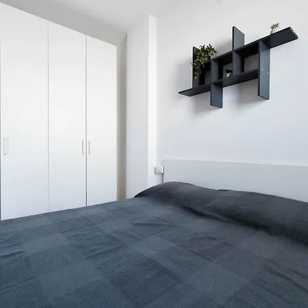 In 33248 Apartment