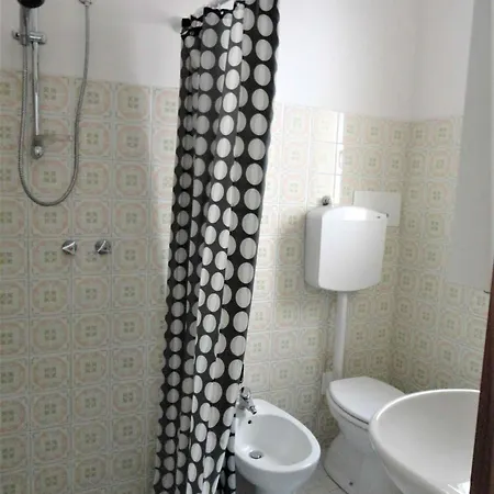 In 33248 Apartment